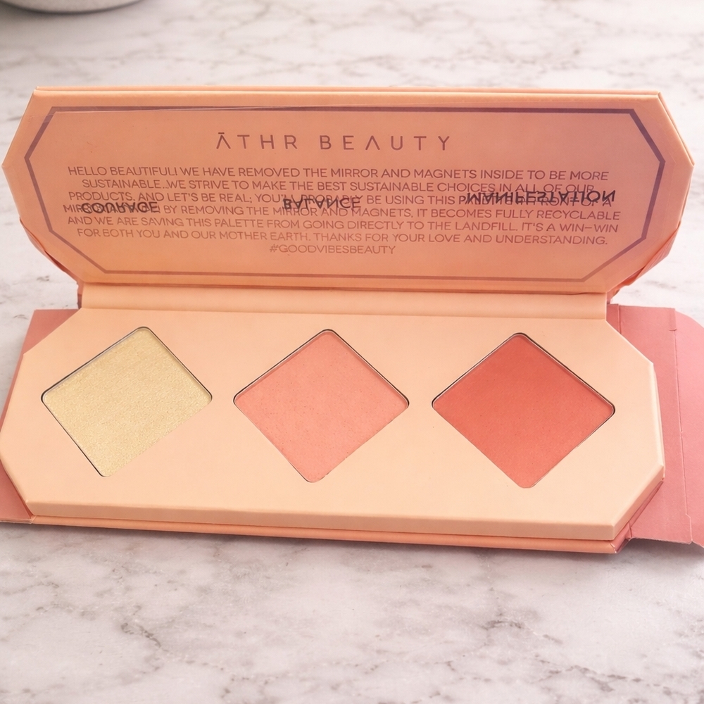 ĀTHR Beauty Crystal Charged Cheek Palette - Picture 8 of 8